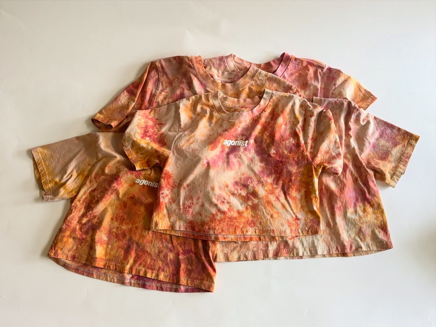 red rocks tie dye crop tee