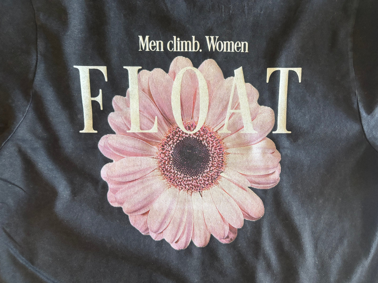 floatin' crop tee