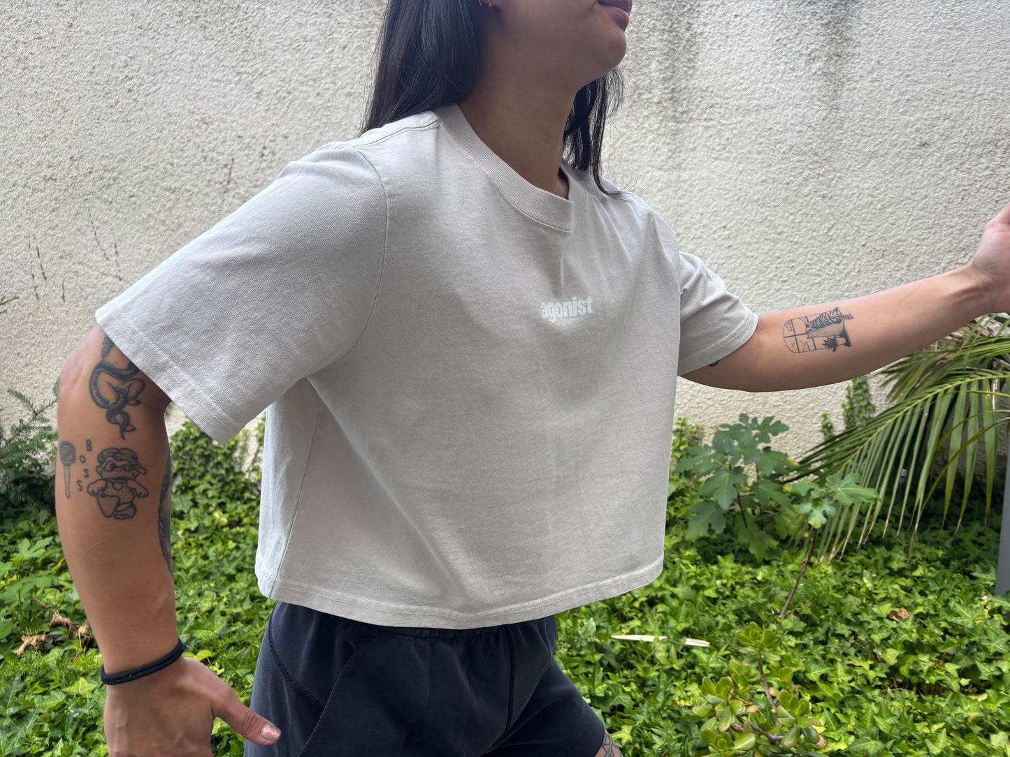 floatin' crop tee