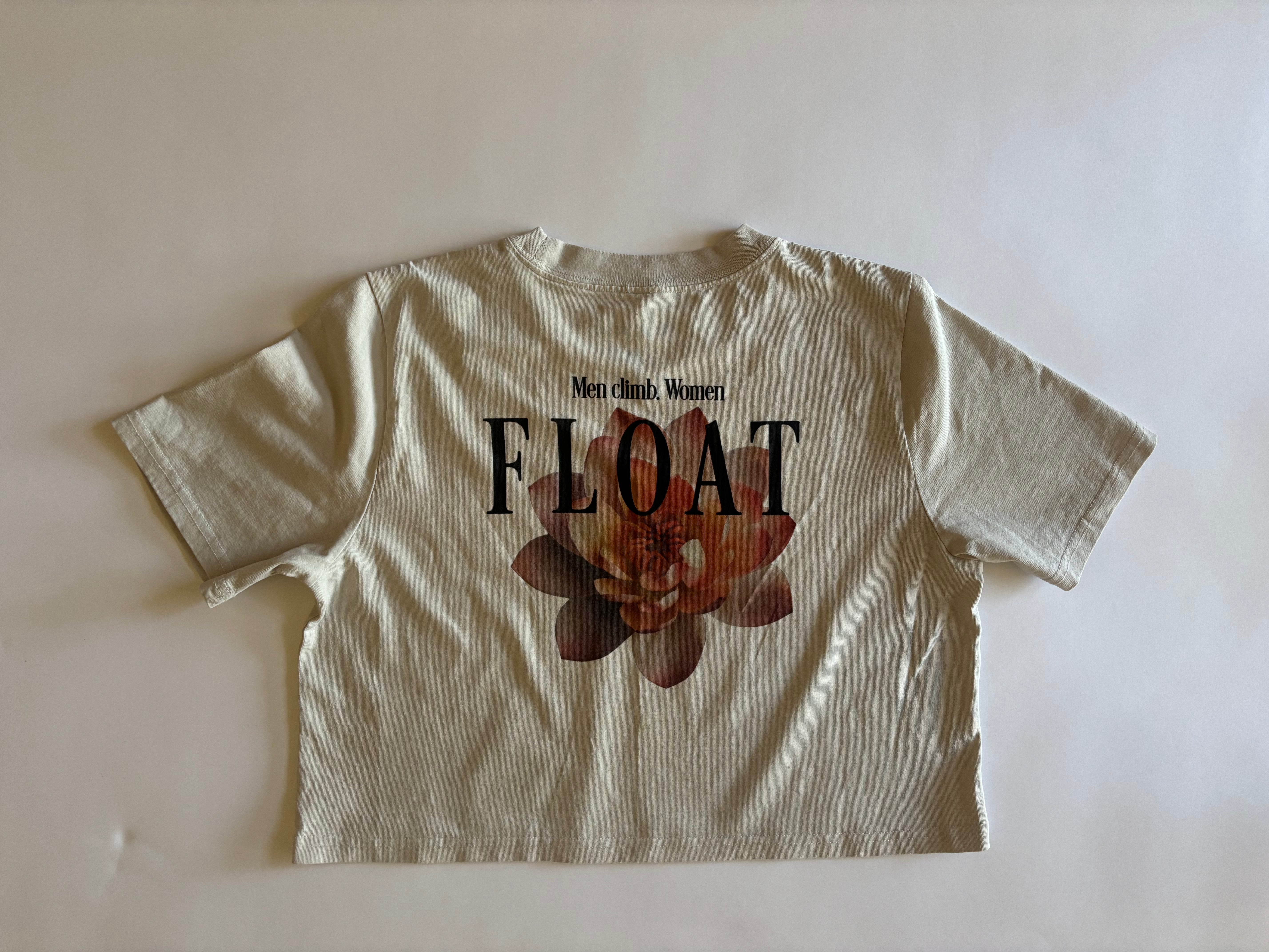 floatin' crop tee