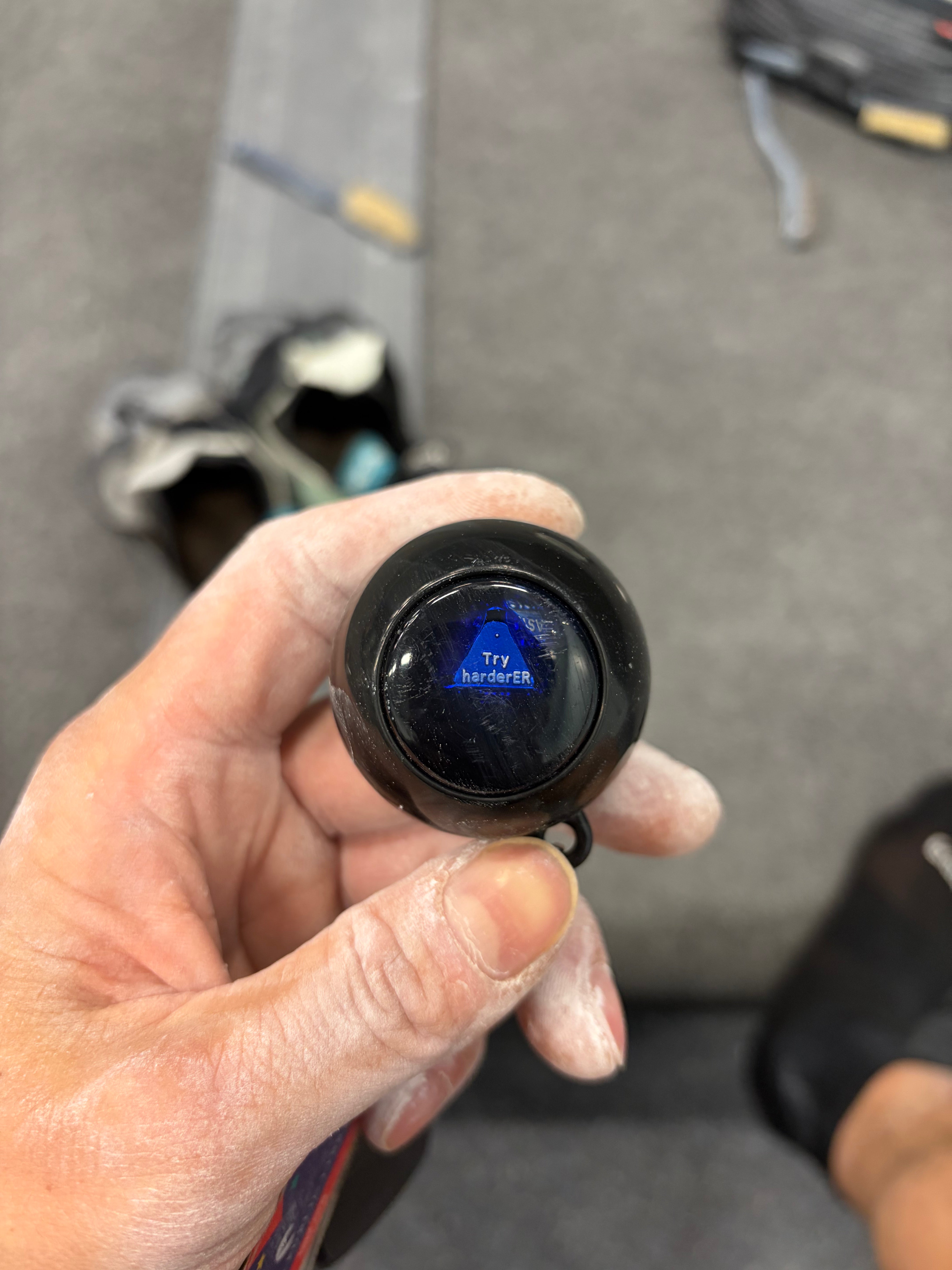 Magic 8 Ball Keychain